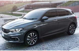 Tapis Fiat Tipo 5 portes (2017 - actualité) Caoutchouc